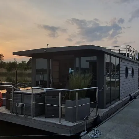 Hausboot Fjord Dory Mit Biosauna In Botel *