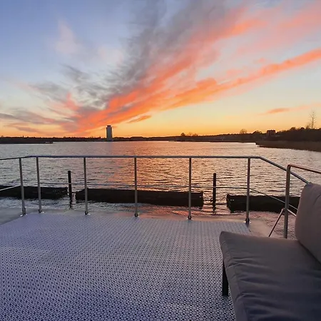 Hausboot Fjord Dory Mit Biosauna In * Schleswig