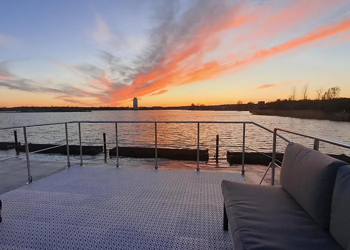 Hausboot Fjord Dory Mit Biosauna In * Schleswig